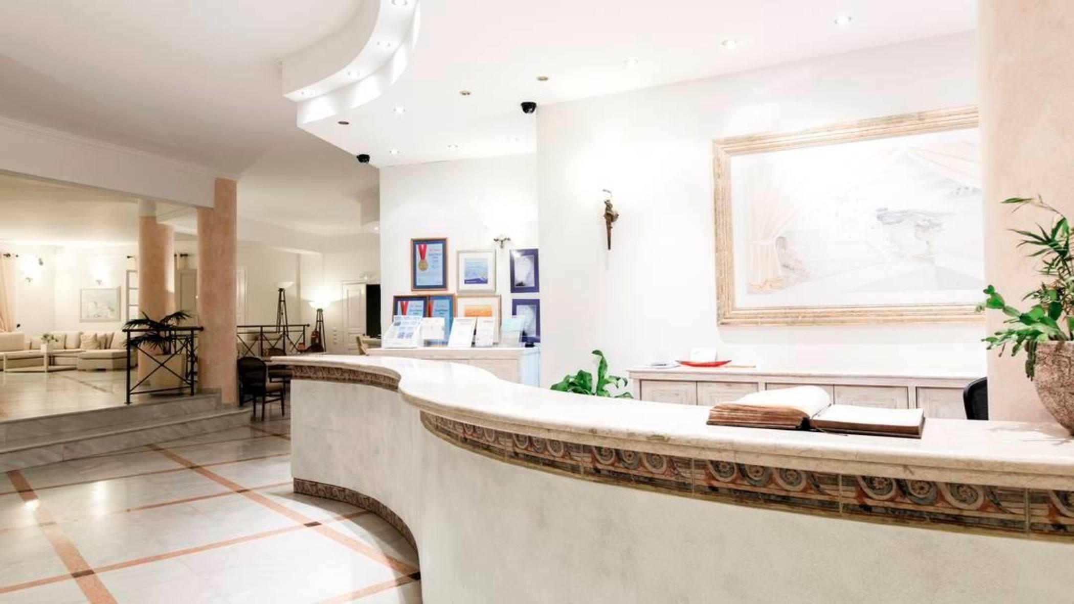 Aegean Plaza Hotel Камари Экстерьер фото