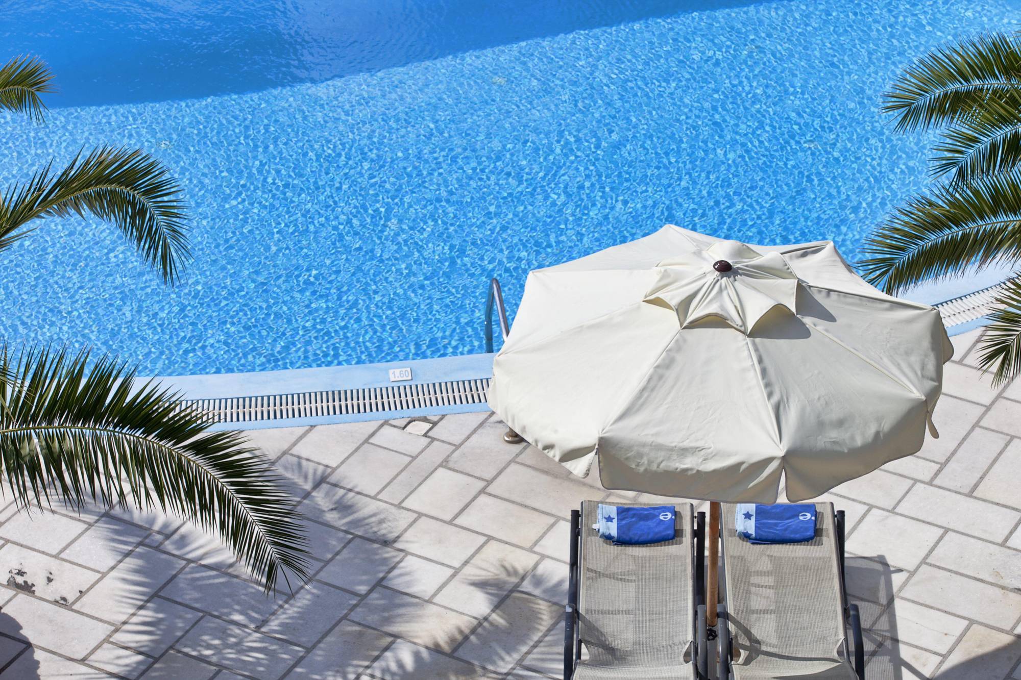 Aegean Plaza Hotel Камари Экстерьер фото